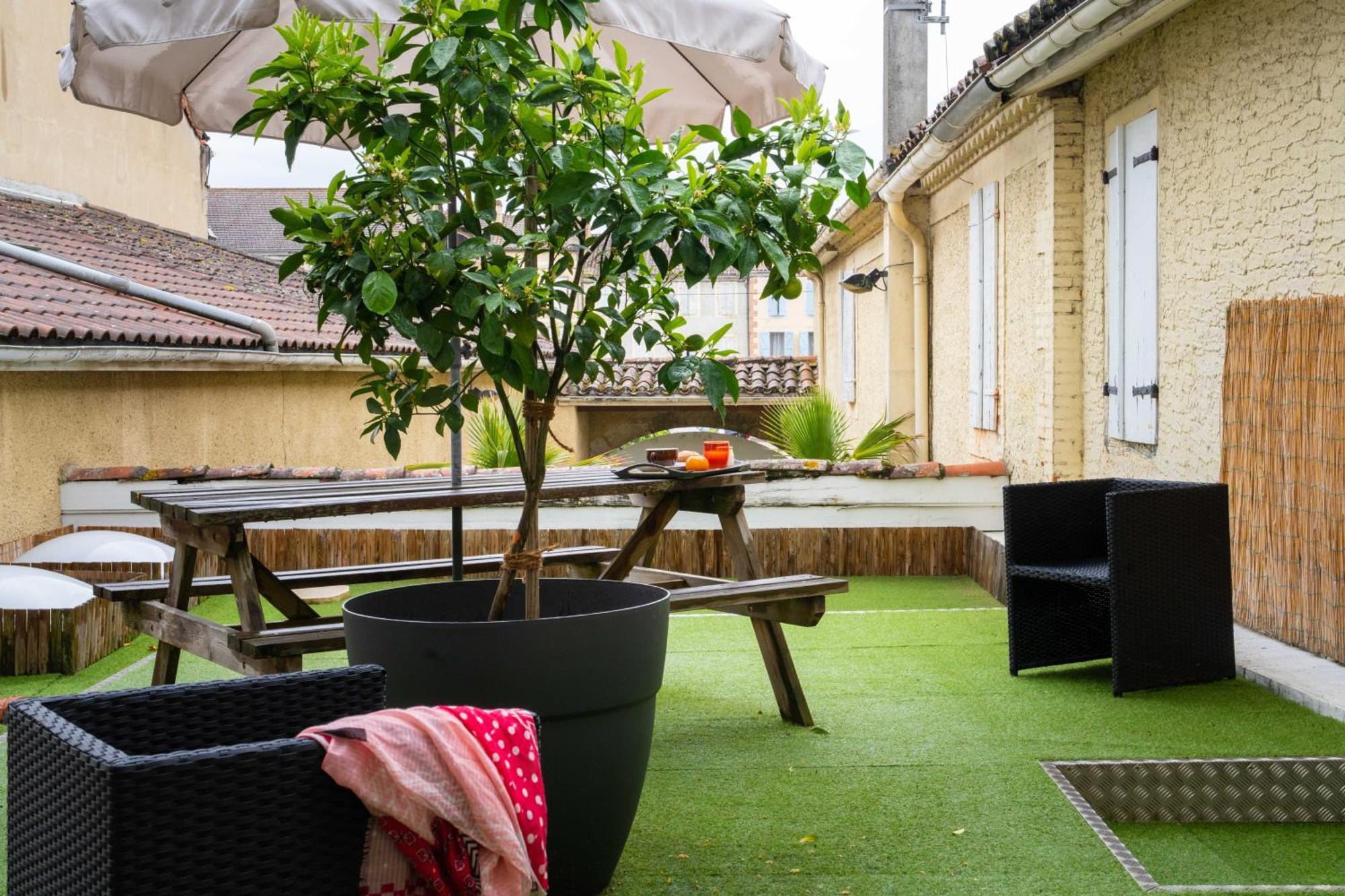 Hôtel Le Loft Trie-sur-Baise Exterior foto