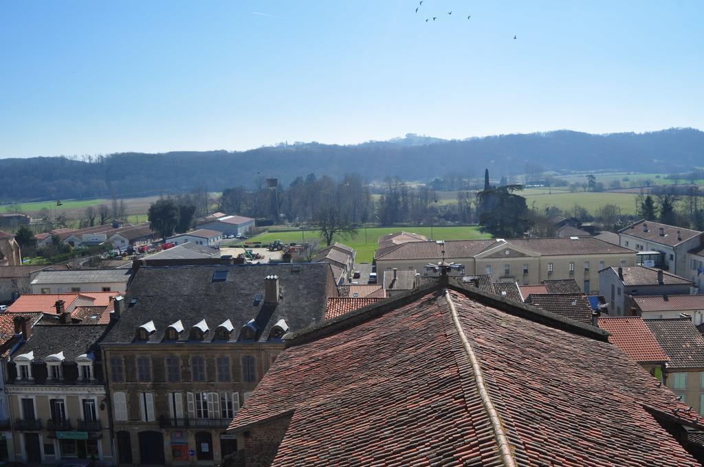 Hôtel Le Loft Trie-sur-Baise Exterior foto